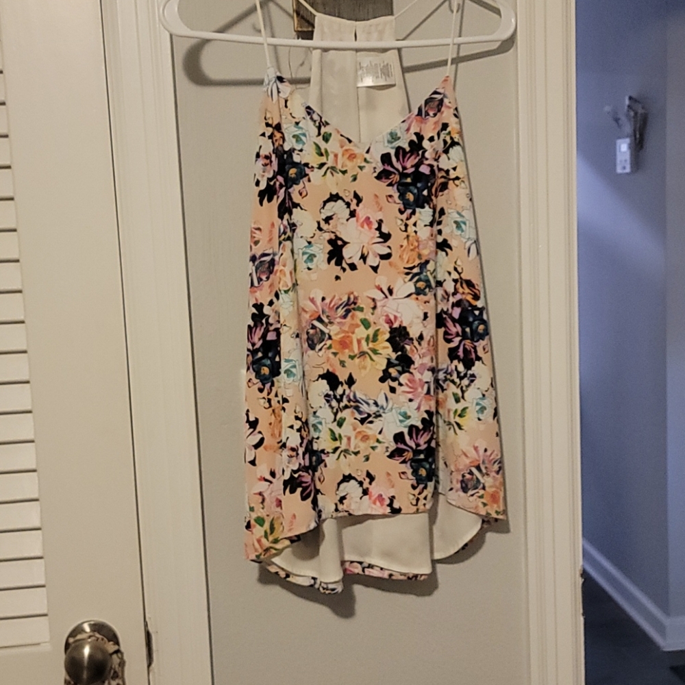 Express tank top